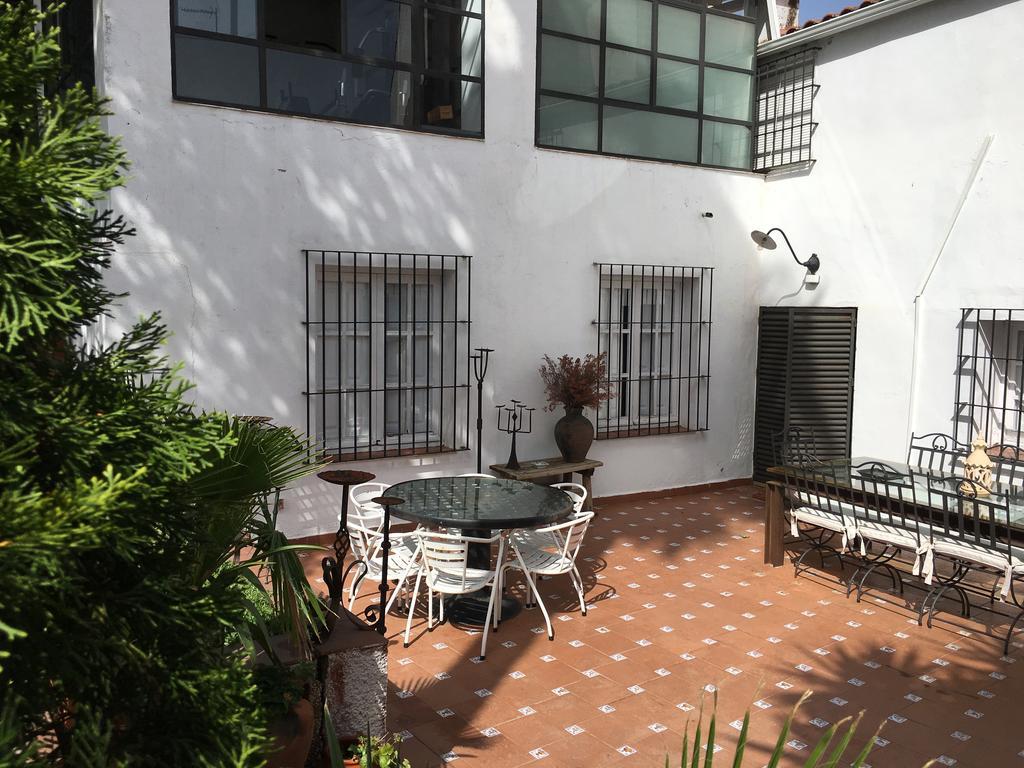 La Tierra Roja Villa Aliseda ภายนอก รูปภาพ